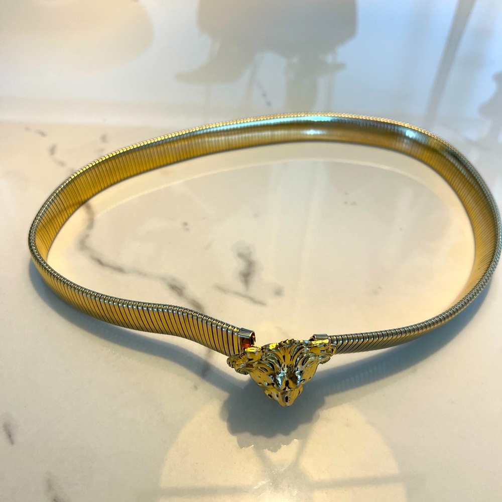 Vintage “gold” lion metal stretchy belt